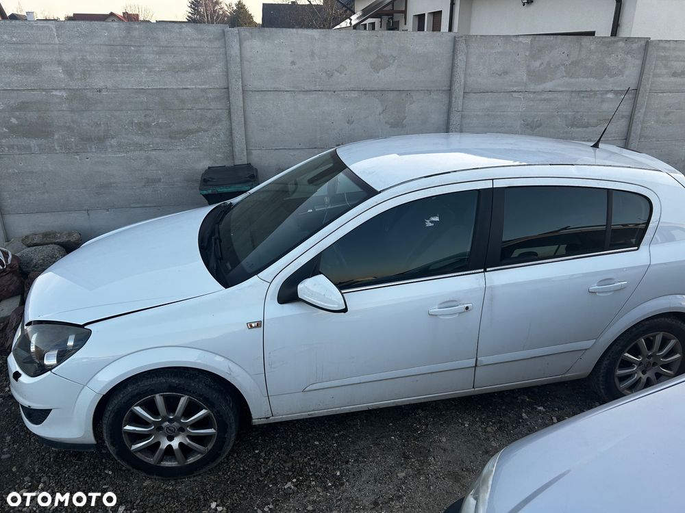 Opel Astra 1.4 - 4
