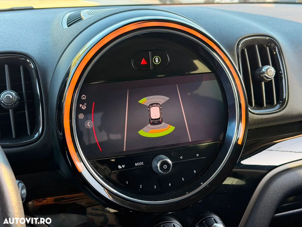 Mini Countryman Cooper SE ALL4 AT - 28