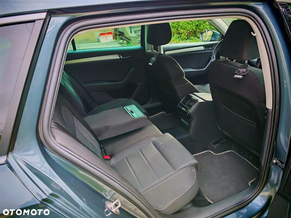 Skoda Superb 1.5 TSI ACT Ambition - 15