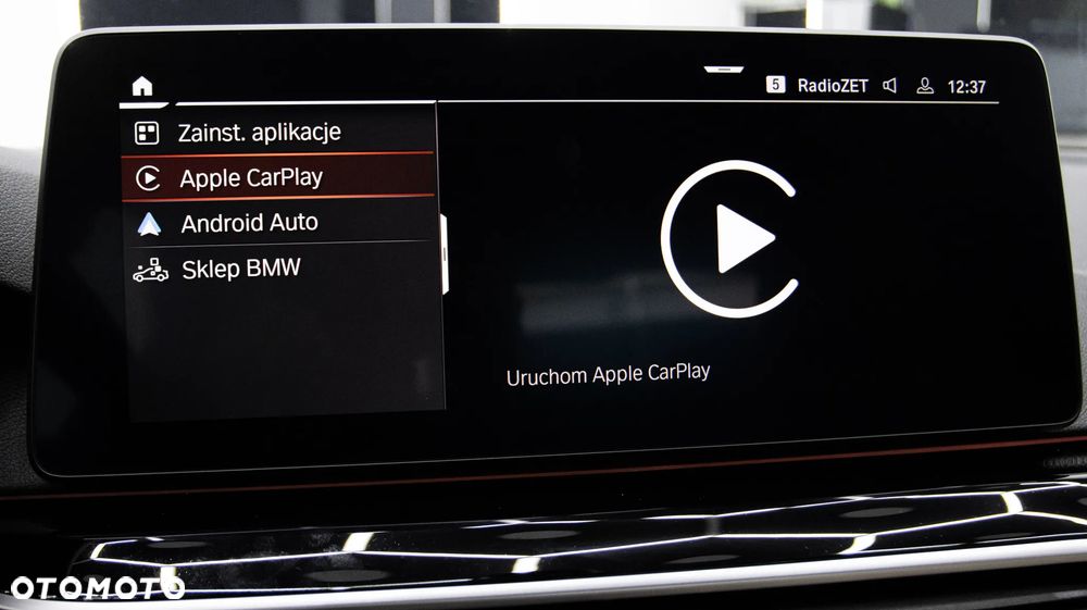 BMW Seria 5 520i mHEV - 24