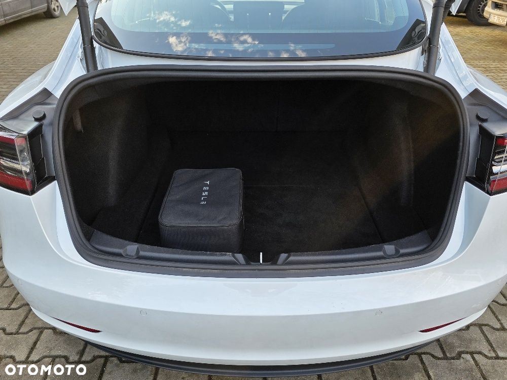 Tesla Model 3 RWD Hinterradantrieb - 25