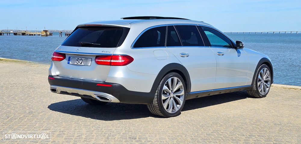 Mercedes-Benz E 220 d 4-Matic All Terrain Avantgarde - 23