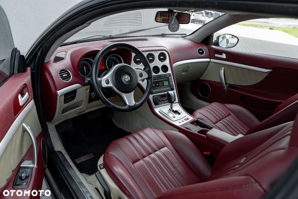 Alfa Romeo Brera 3.2JTSQ4 Q-Sky View - 30