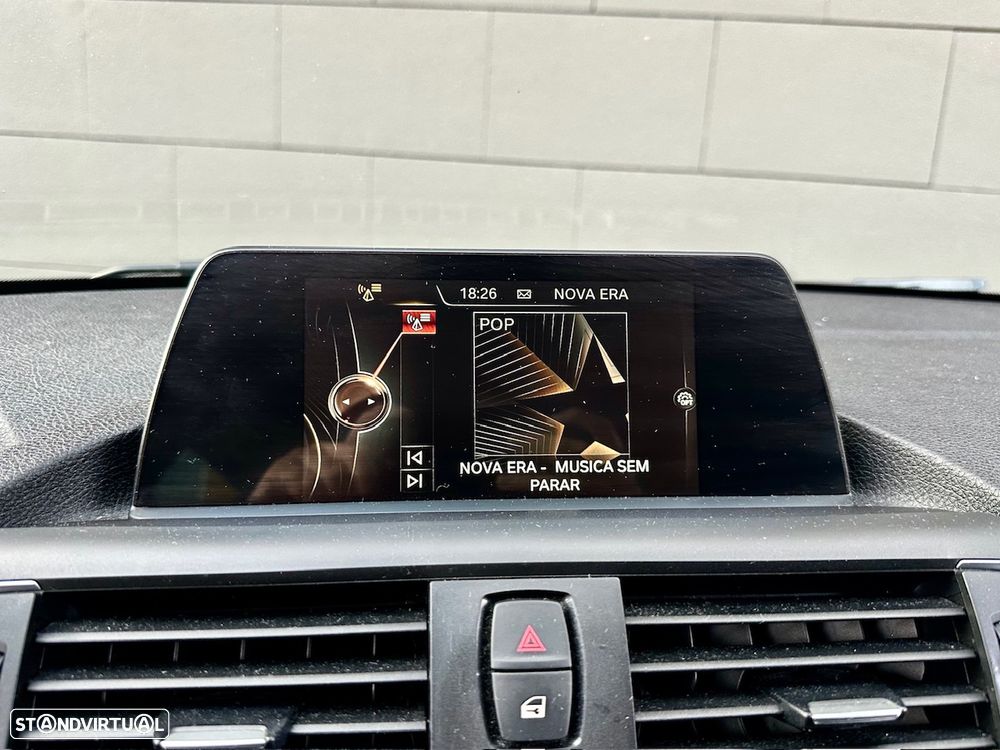 BMW 116 d EDynamics Advantage - 19