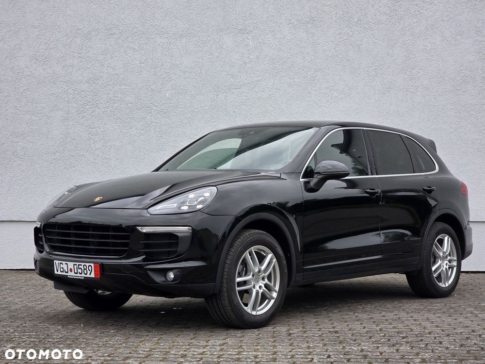 Porsche Cayenne Standard - 30