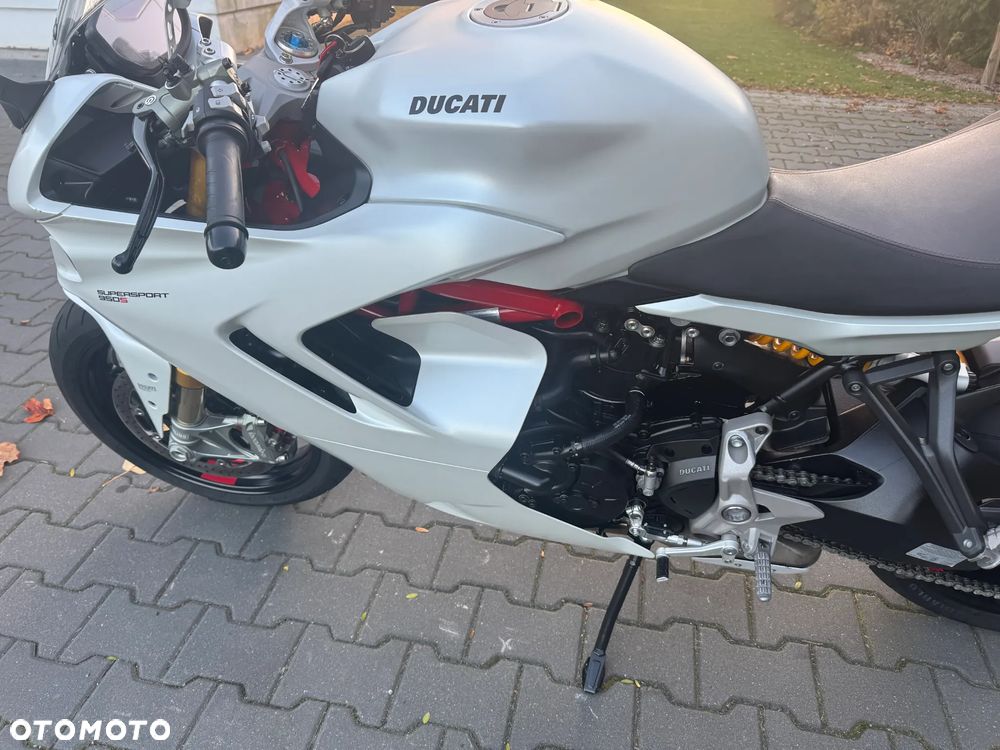 Ducati SuperSport - 30