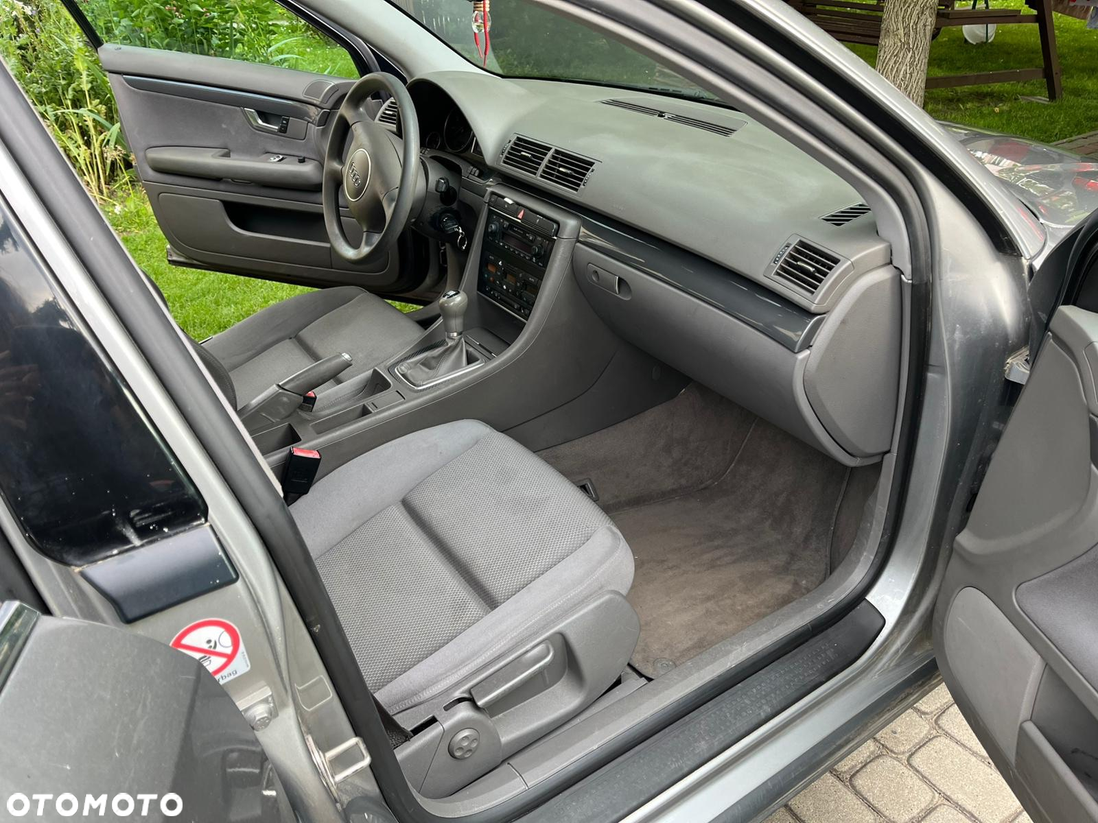 Audi A4 1.6 - 8