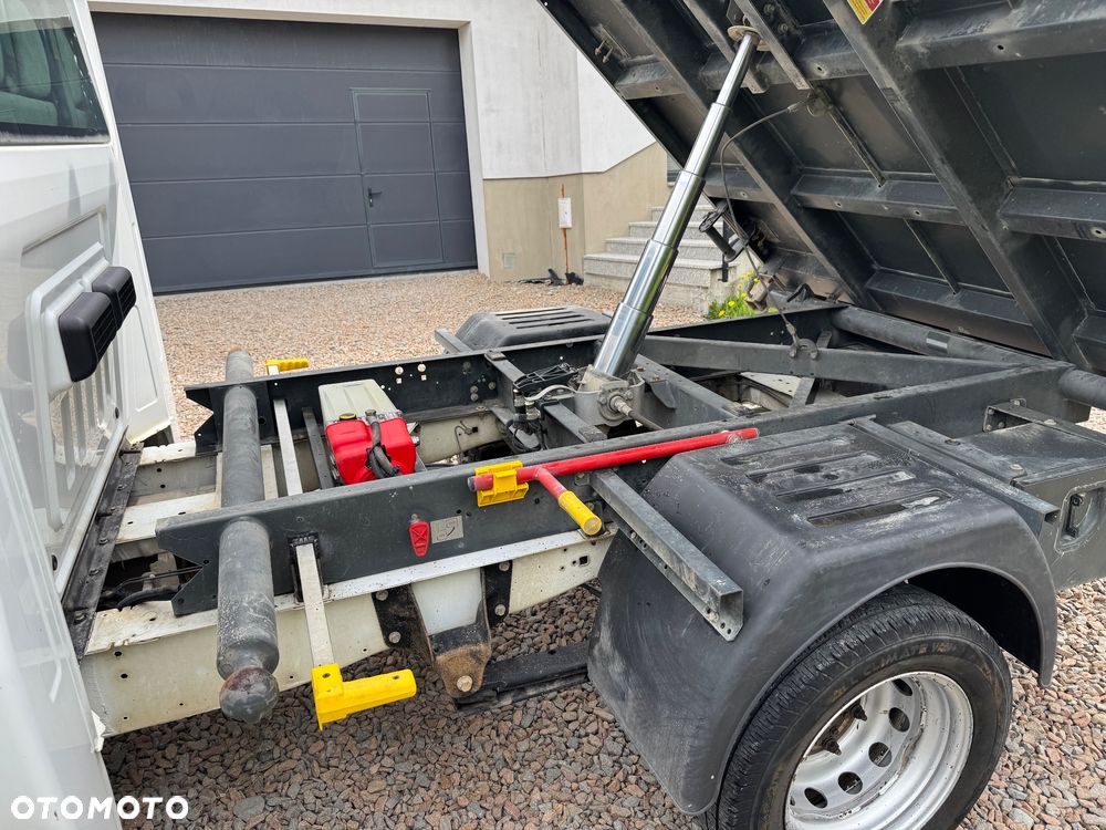 Ford Transit - 18