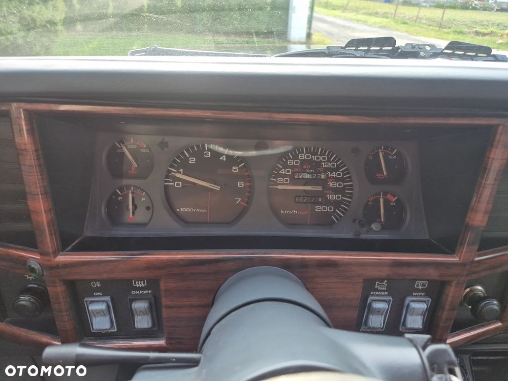 Jeep Cherokee - 14