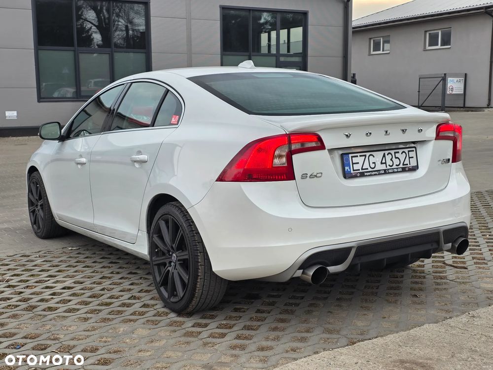 Volvo S60 2.5 T5 AWD - 7