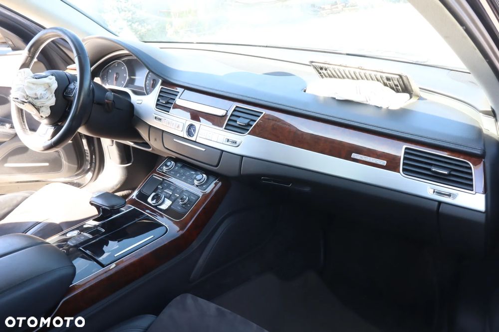 Audi A8 3.0 TDI DPF quattro tiptronic - 12