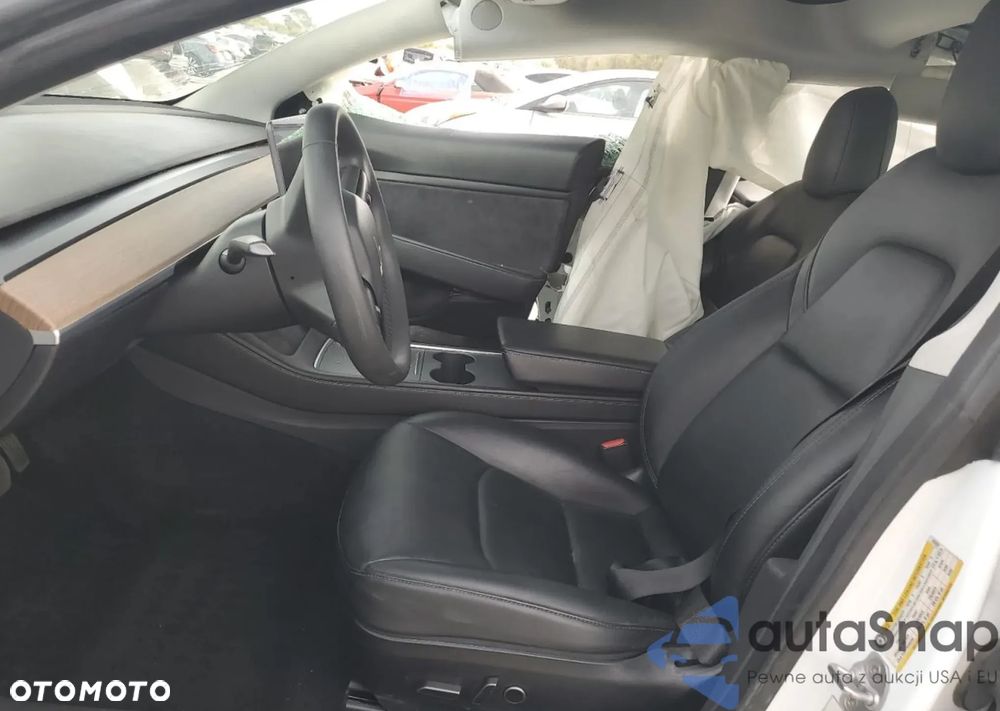 Tesla Model 3 Langstreckenbatterie Allradantrieb Dual Motor - 7