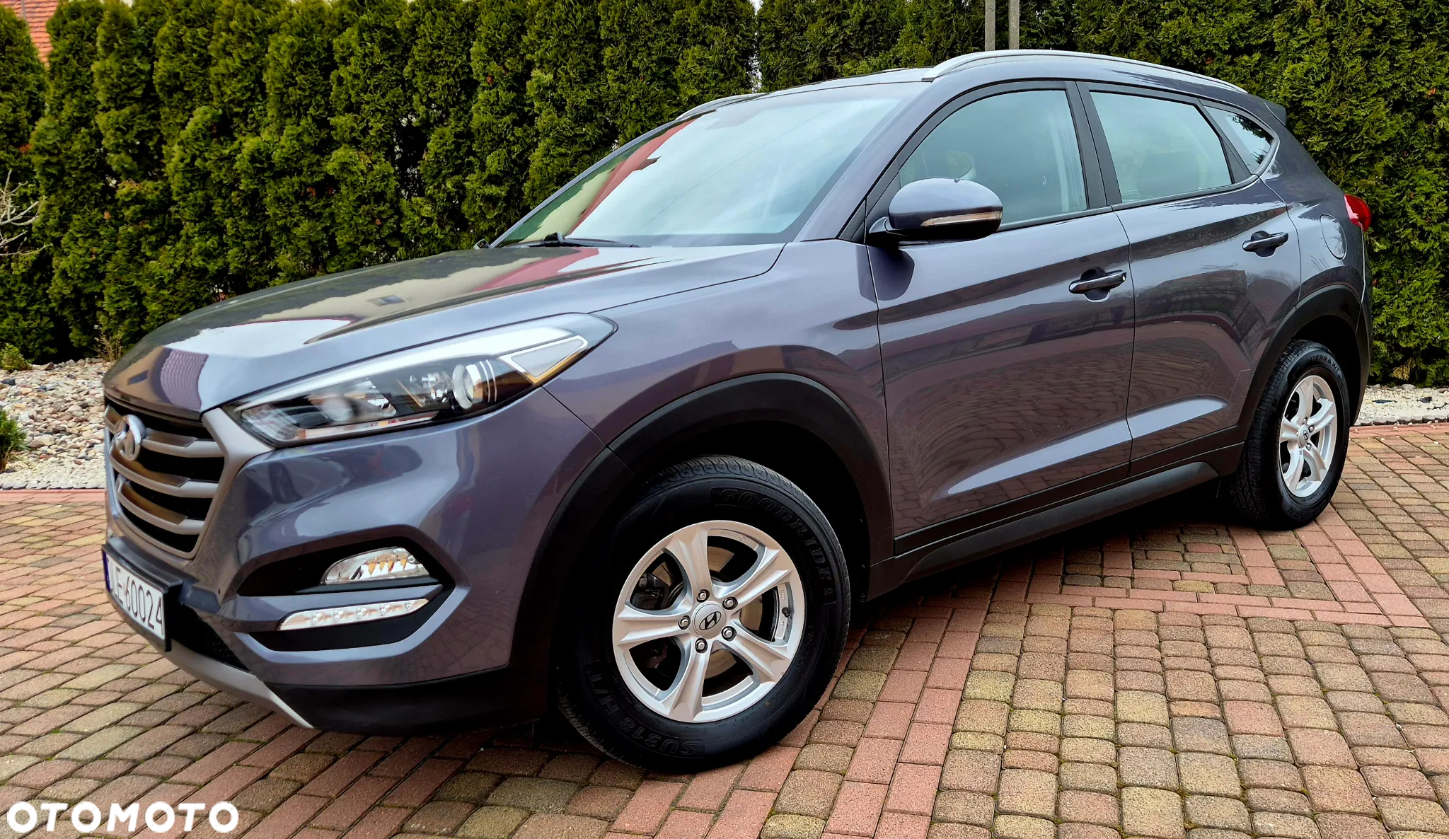 Hyundai Tucson 2.0 CRDI BlueDrive Style 2WD - 11