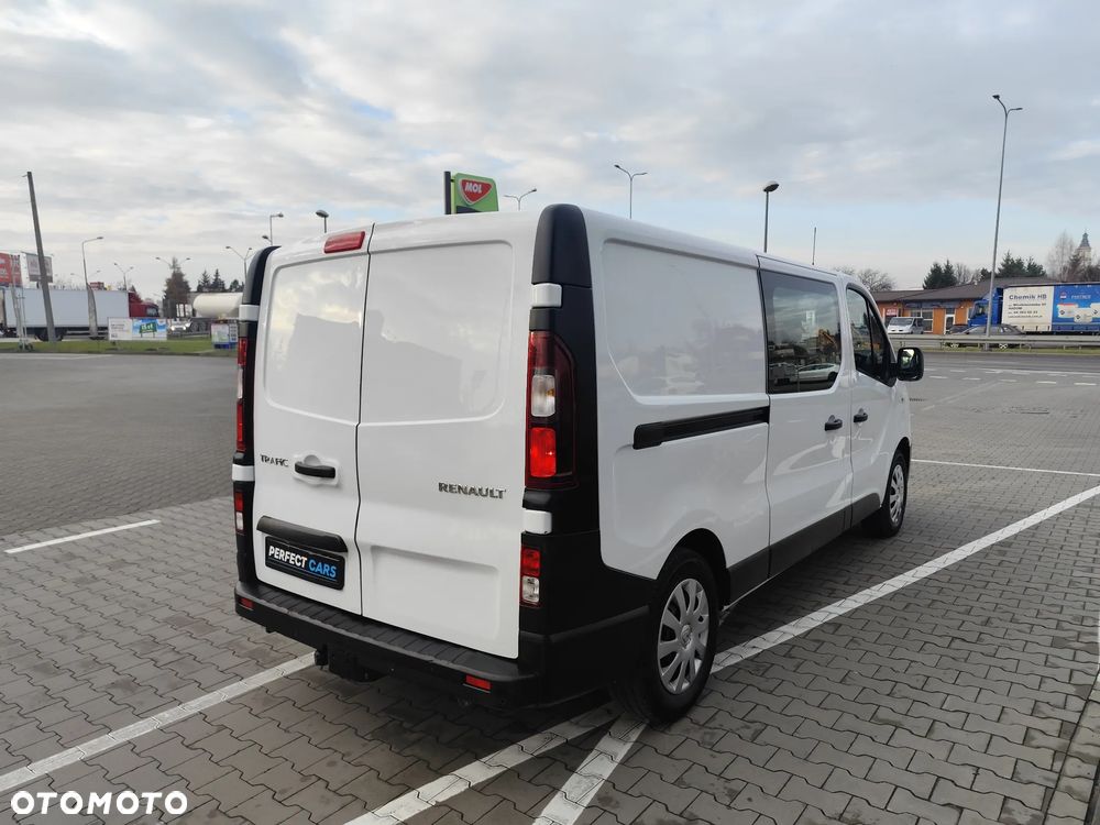 Renault Trafic - 8