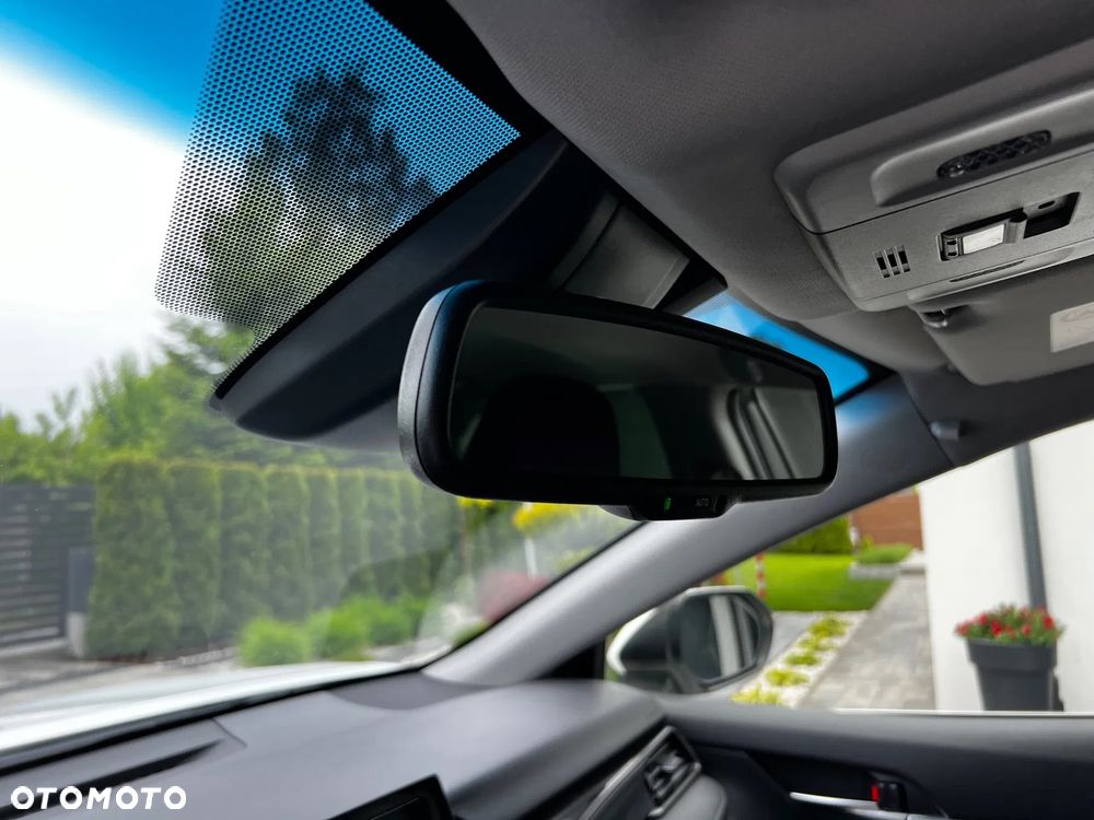 Toyota Camry 2.5 Hybrid Comfort CVT - 15