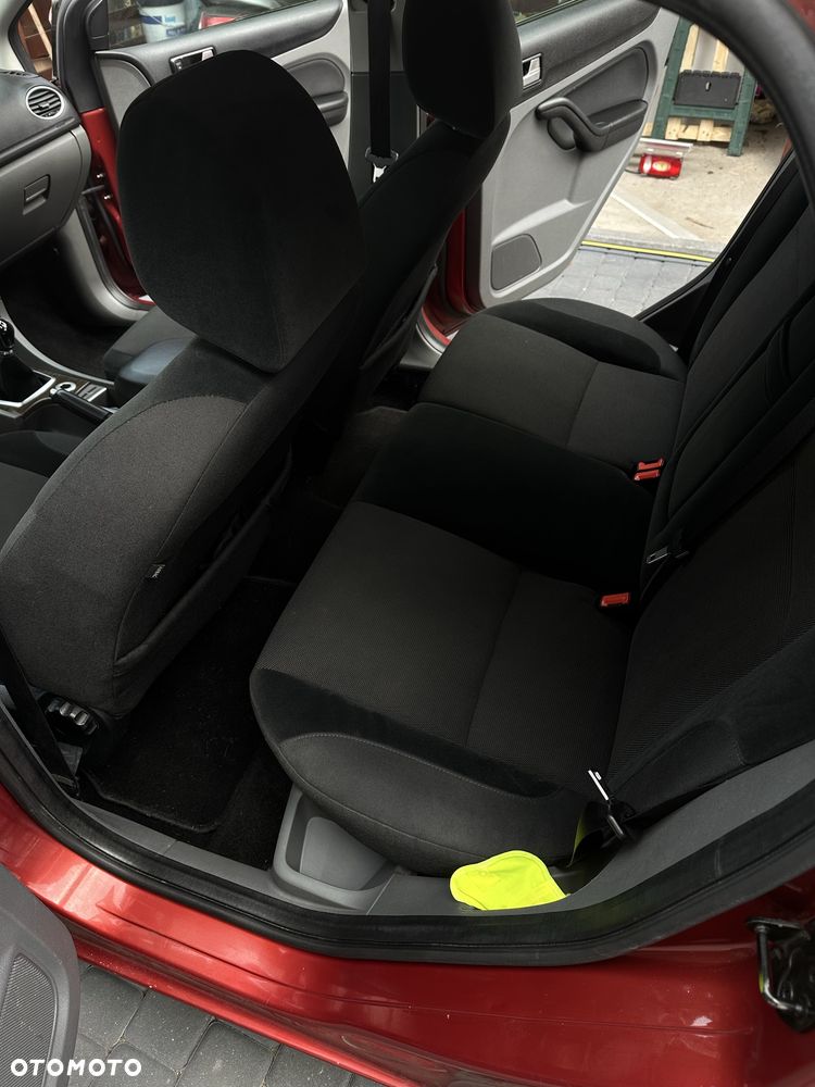 Ford Focus - 8