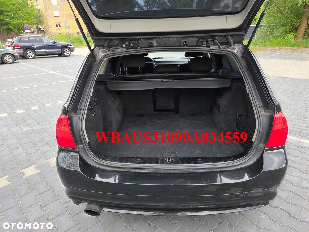 BMW Seria 3 318i - 24