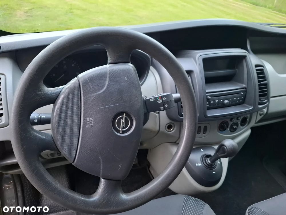 Opel Vivaro - 7