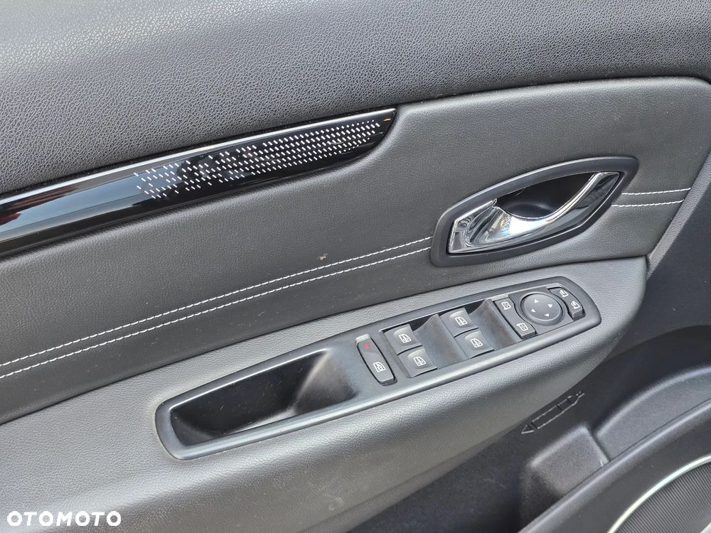 Renault Scenic 2.0 16V 140 CVT Luxe - 31