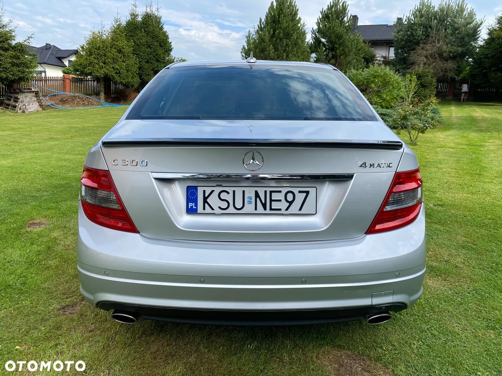 Mercedes-Benz Klasa C 300 Avantgarde 4-Matic - 5