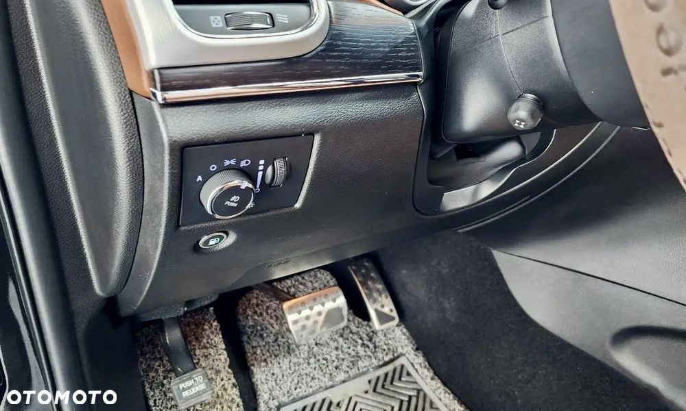 Jeep Grand Cherokee 3.6 V6 Summit - 15