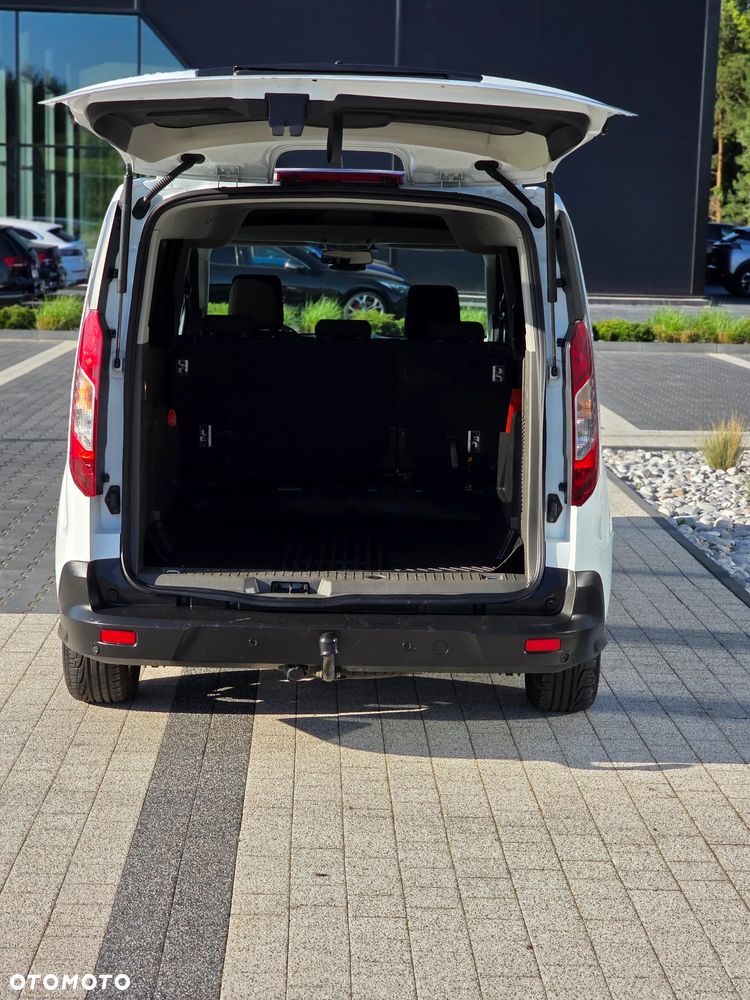Ford Tourneo Connect - 22