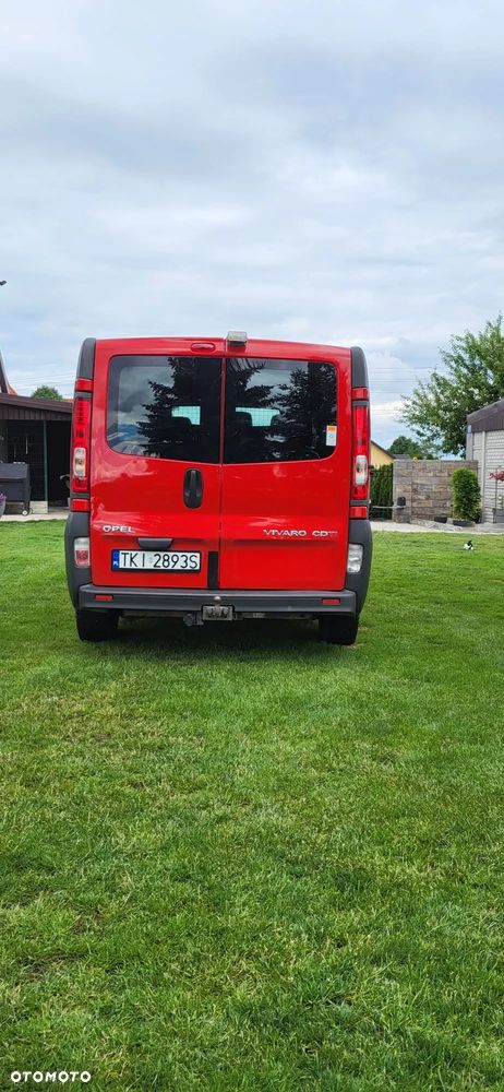 Opel Vivaro L2H1 2.9t - 4