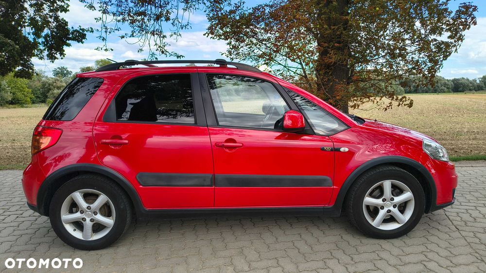 Suzuki SX4 - 4