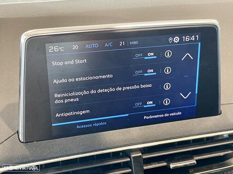 Peugeot 3008 1.2 PureTech Active Pack - 19