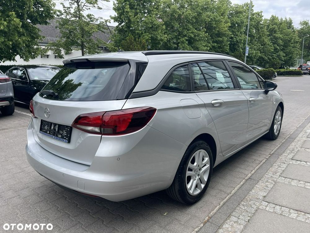 Opel Astra - 6