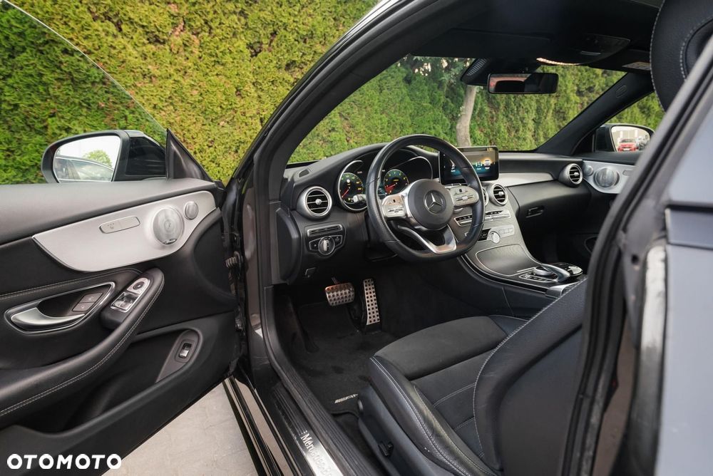 Mercedes-Benz Klasa C 300 9G-TRONIC AMG Line Plus - 10