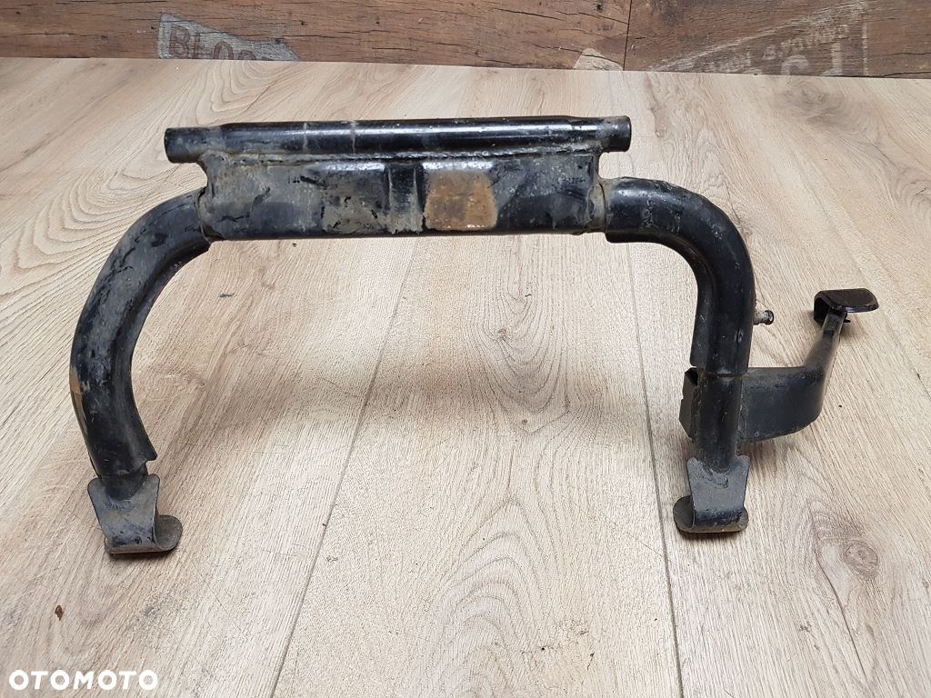 Stopka centralna Sym GTS 250 - 3
