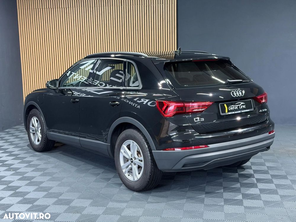Audi Q3 45 TFSIe S tronic - 6