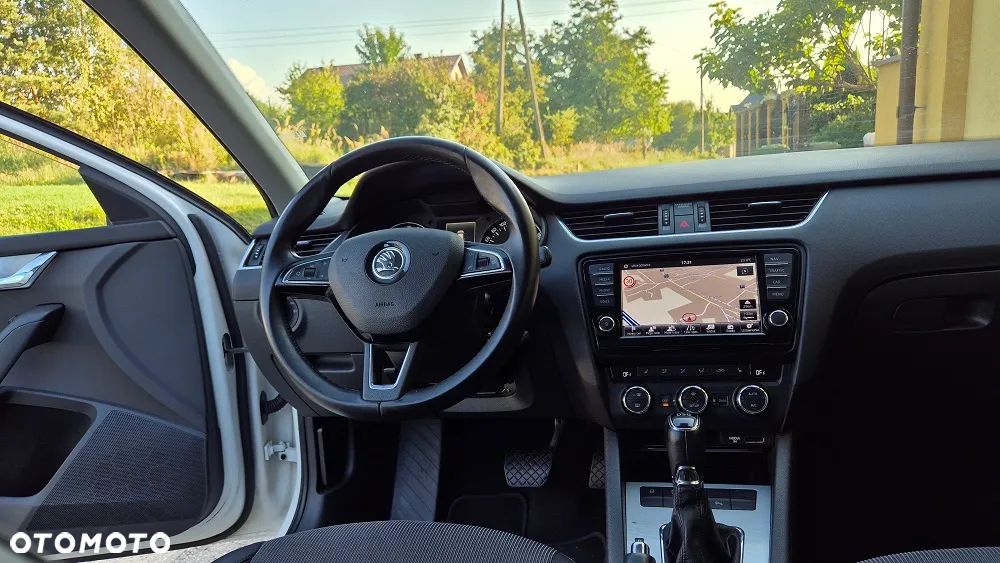 Skoda Octavia 2.0 TDI 4x4 Ambition DSG - 5