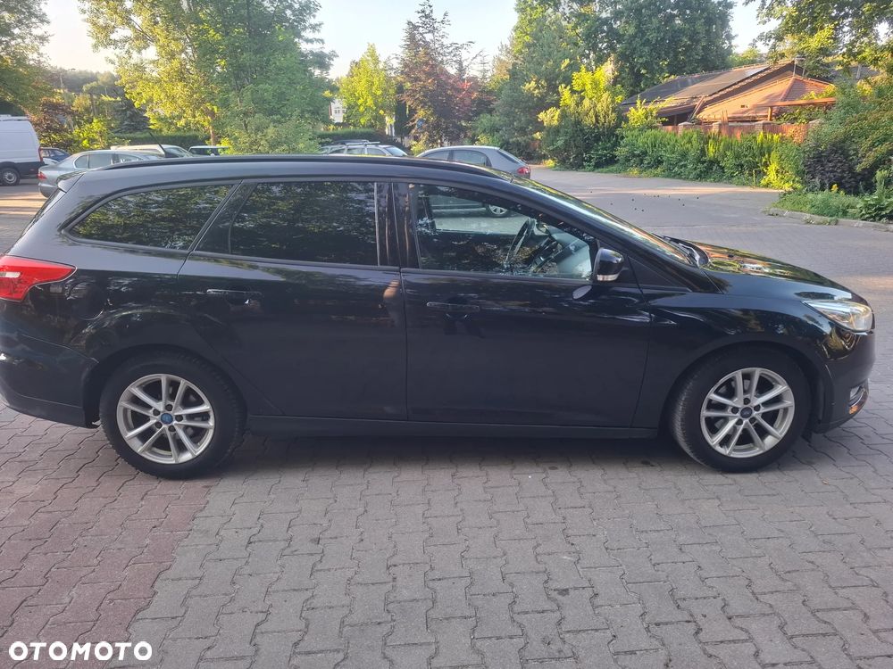 Ford Focus 1.5 TDCi DPF Start-Stopp-System Titanium - 4