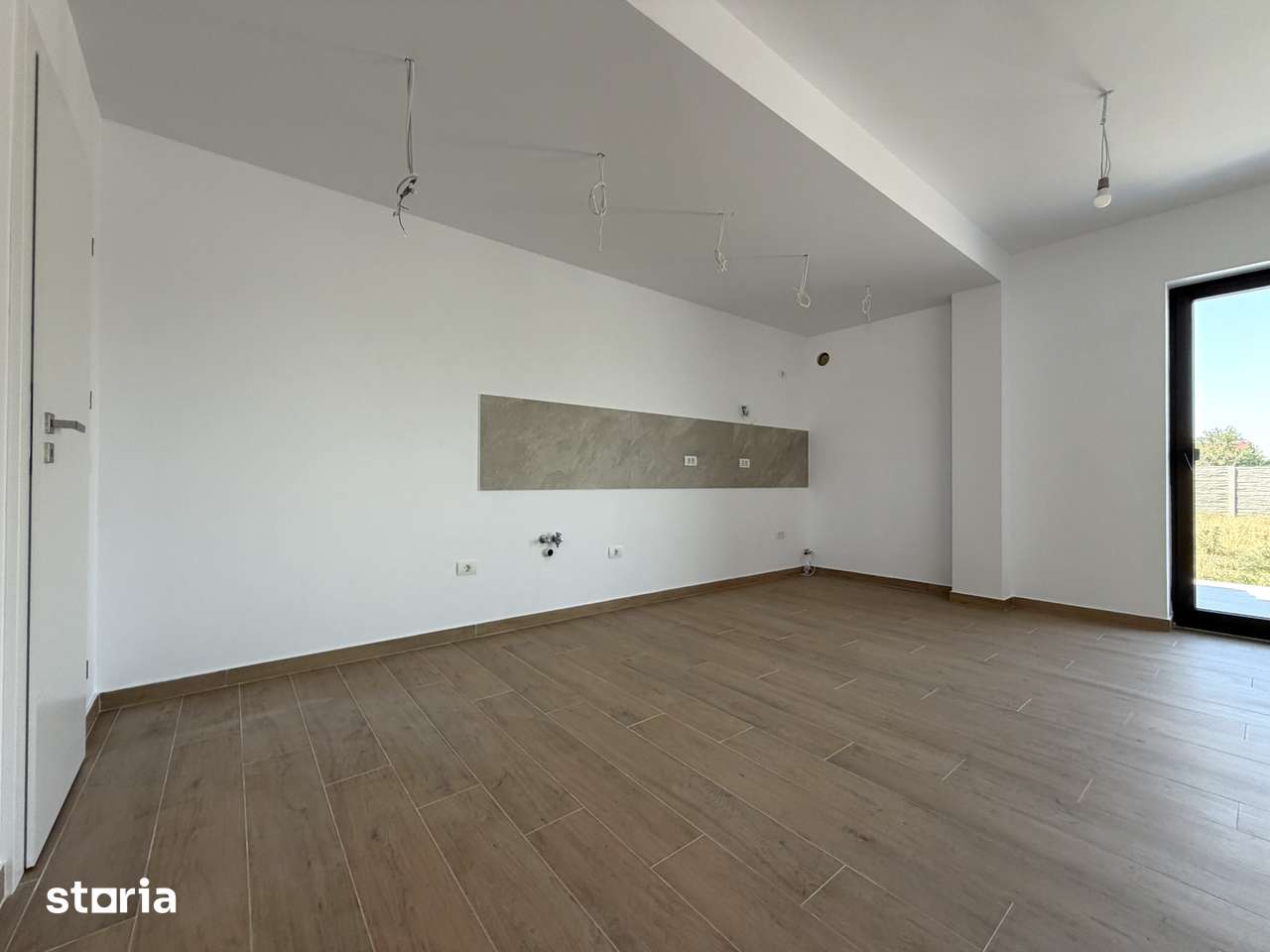 Duplex unit prin camera tehnica, 102mp utili, 350mp teren -Covaci - Imagine principală: 4/19