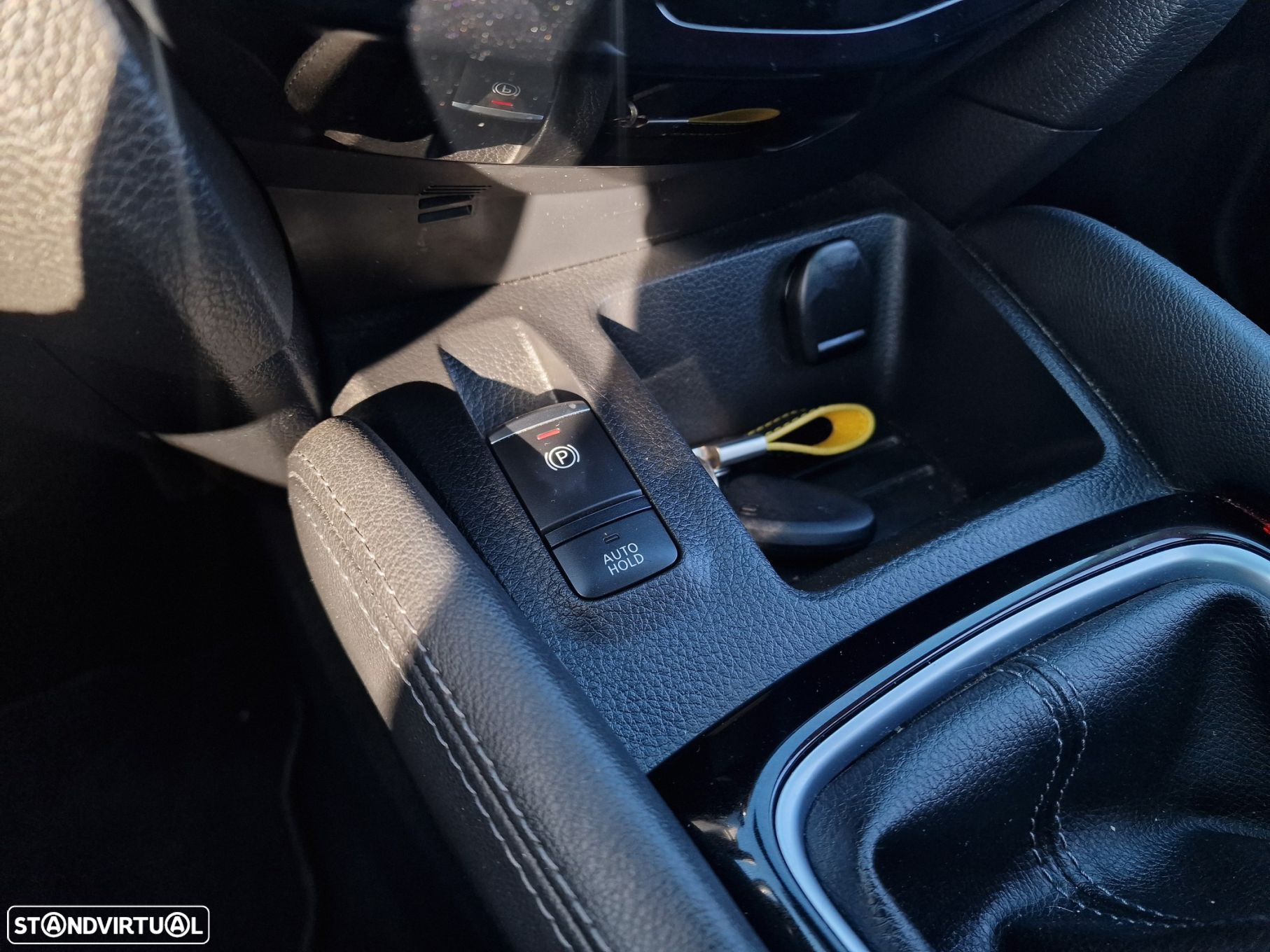 Nissan Qashqai 1.2 DIG-T N-Connecta - 24