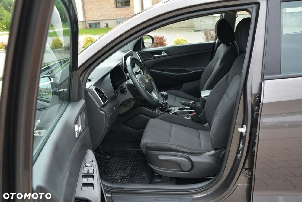 Hyundai Tucson 1.6 T-GDi Comfort 2WD - 18