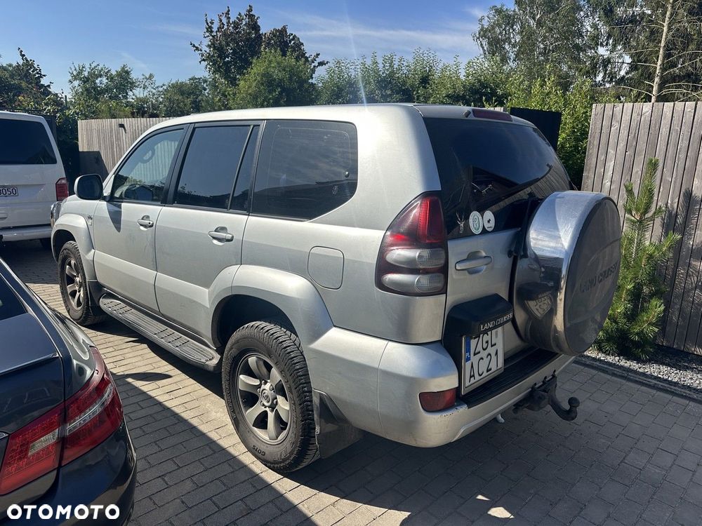 Toyota Land Cruiser 3.0 D Luna Comfort - 4