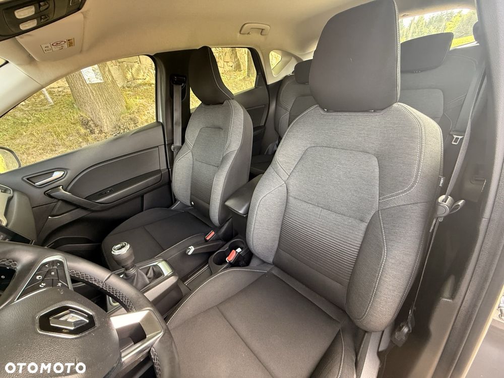 Renault Captur - 10