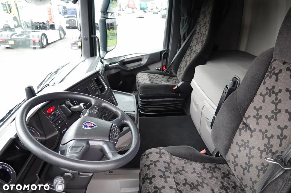 Scania R 410 / LNG / RETARDER / CAŁA NA PODUSZKACH  / 2020 ROK - 22