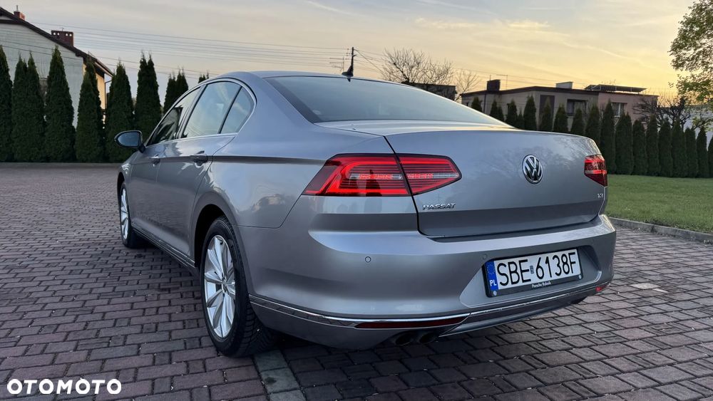 Volkswagen Passat 1.8 TSI BMT Highline - 10