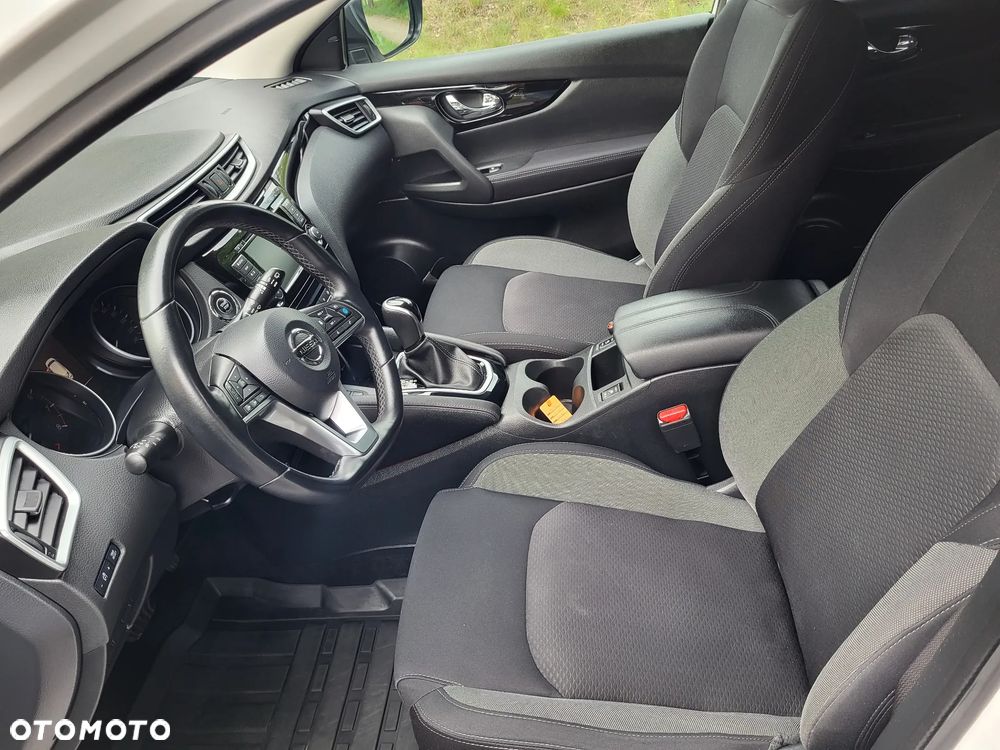 Nissan Qashqai - 10
