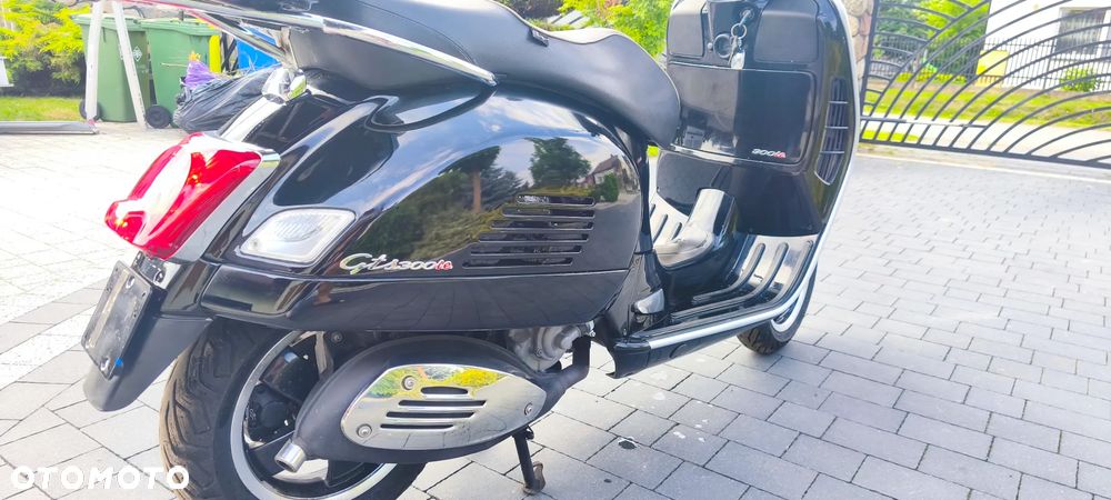 Vespa GTS - 6
