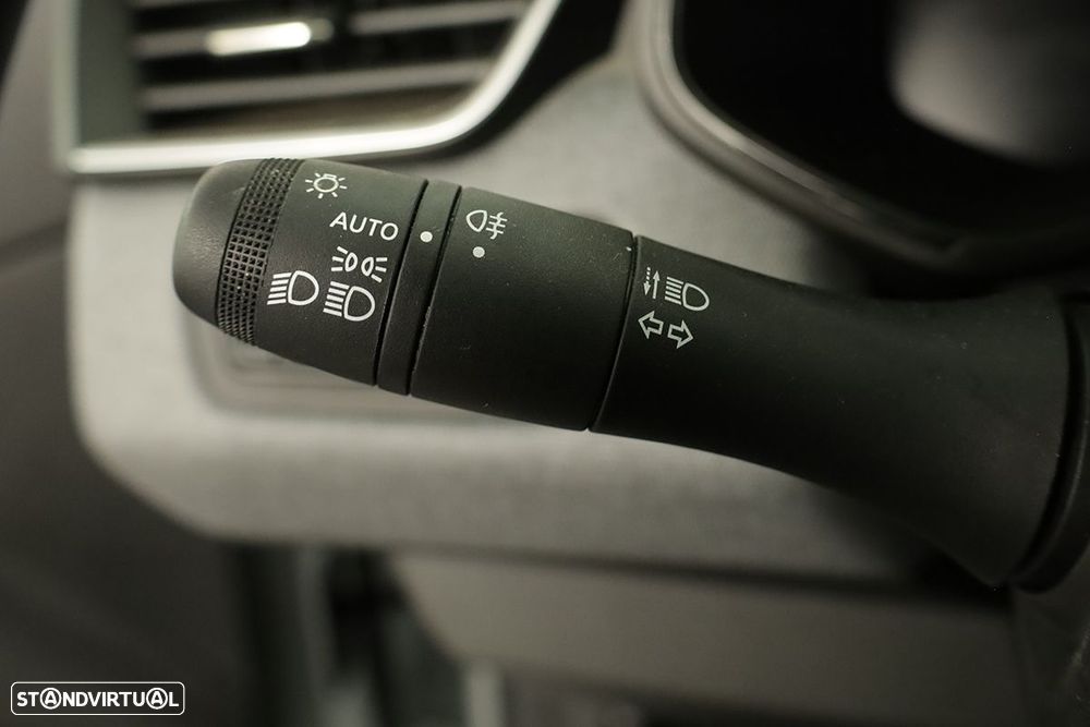 Renault Clio 1.0 TCe Evolution - 16