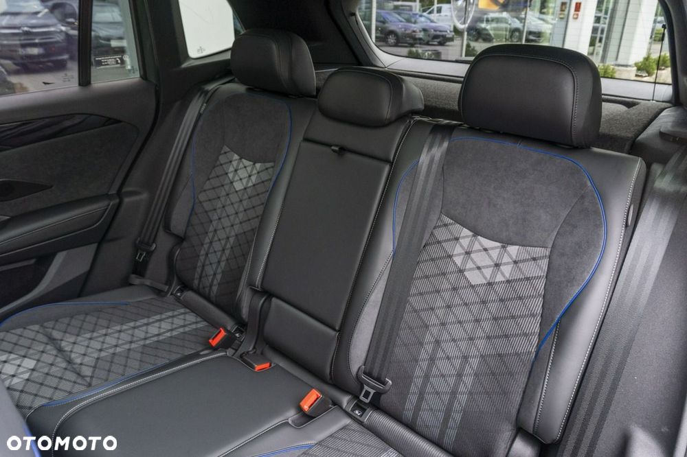 Volkswagen Tiguan - 18
