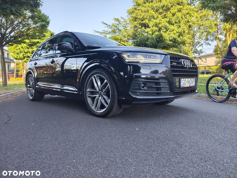 Audi Q7 50 TDI mHEV Quattro Black Edition Tiptr - 15