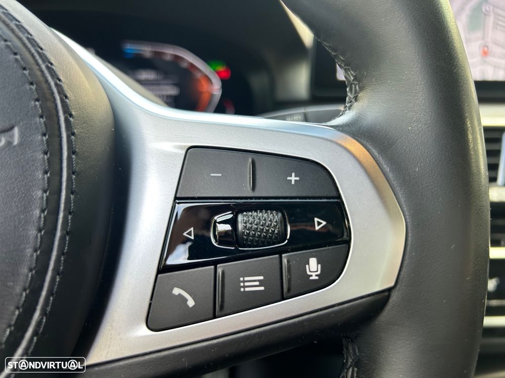 BMW 520 d Pack M Auto - 19