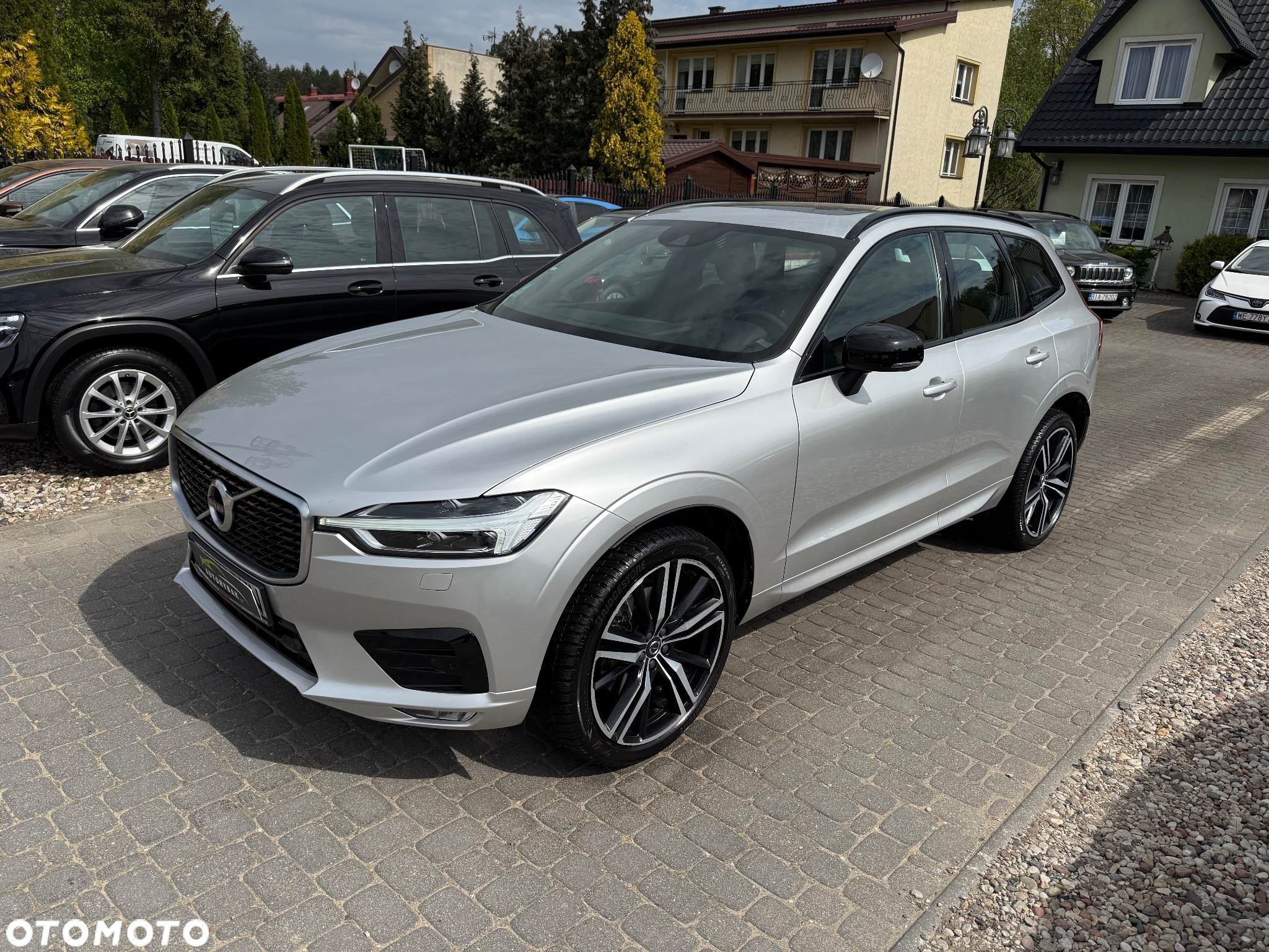 Volvo XC 60 T6 AWD R-Design - 27