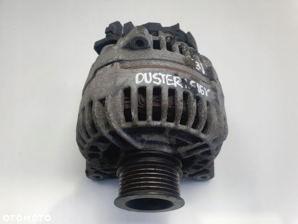 ALTERNATOR Dacia Duster 1.6 16V _ 0124525207 8200992208 Bosch 150A - 9